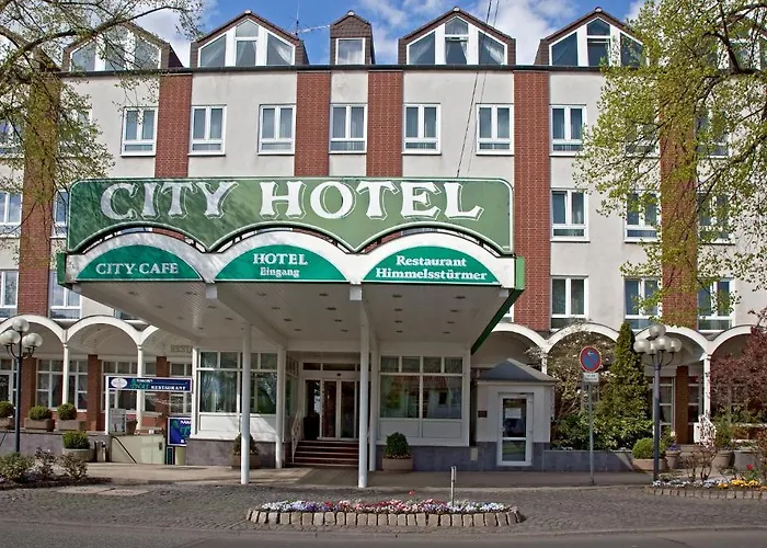 City Hotel